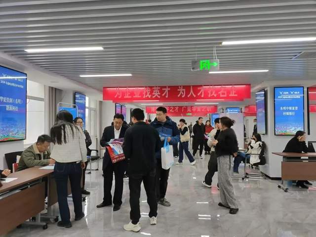 河间人才市场招聘，搭建人才与企业桥梁的盛会