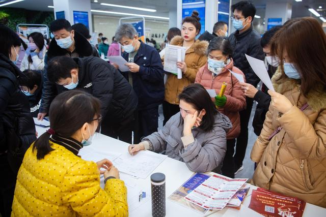 汉口人才市场招聘，职业发展的黄金探索地