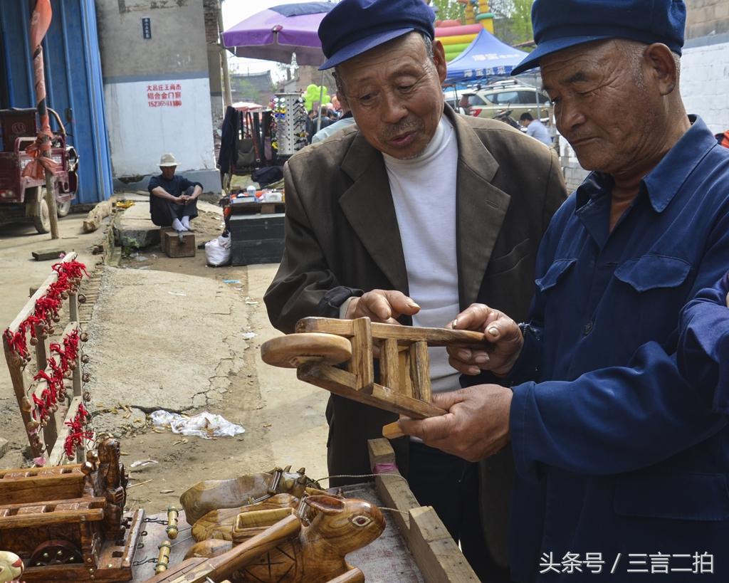 河南塑胶百货批发市场蓬勃发展繁荣景象